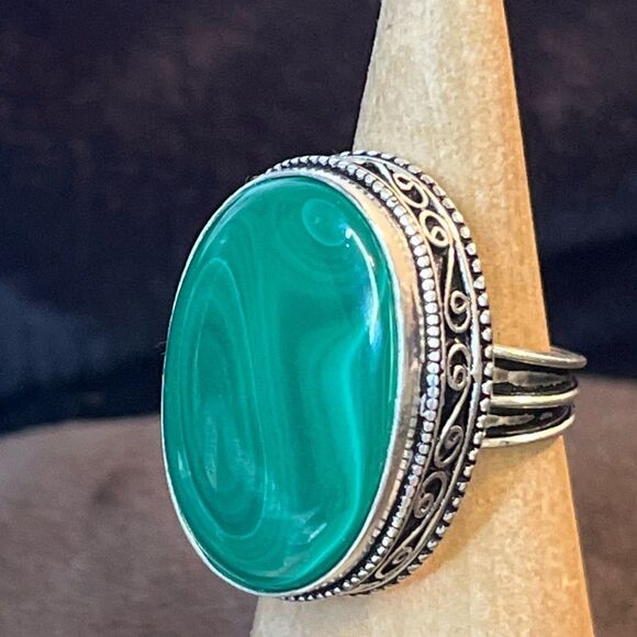 Artisan Crafted Malachite Ring In 925 Sterling Silver Size 8 - Picture 4 of 10